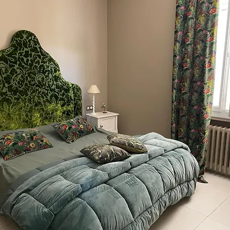 Chez Nicole Bed & Breakfast 3*